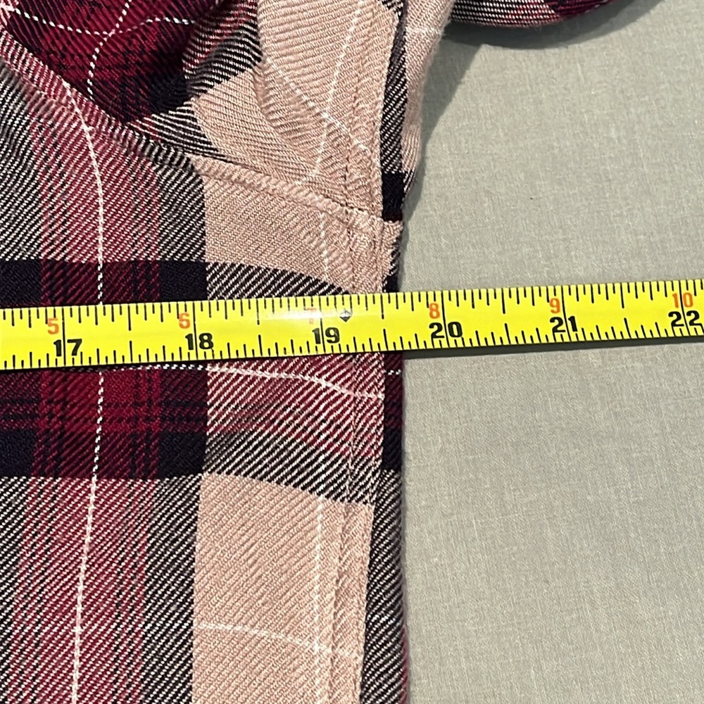 Like New! Rails Button Down Shirt - Picture 12 of 13